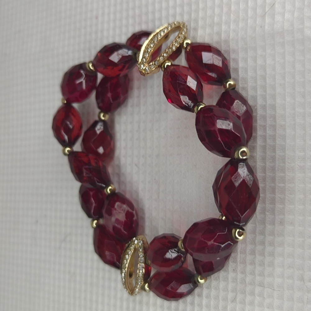 Vintage red plastic beaded bracelet